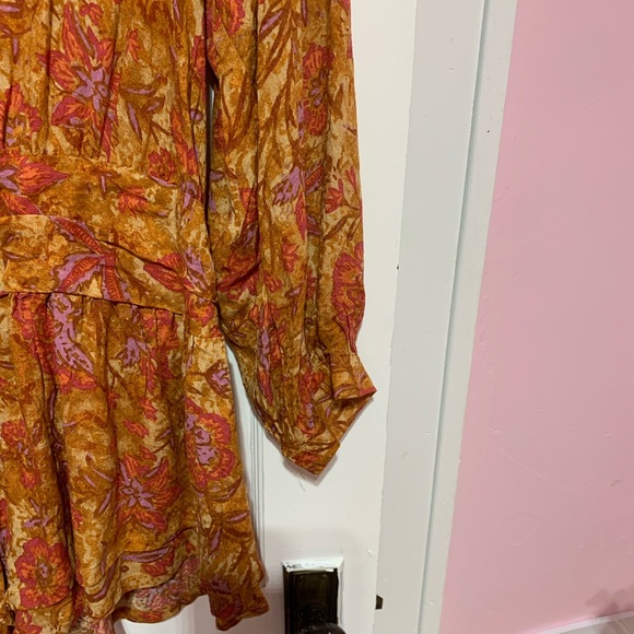 New with tags free people romper
Size medium - Picture 4 of 14